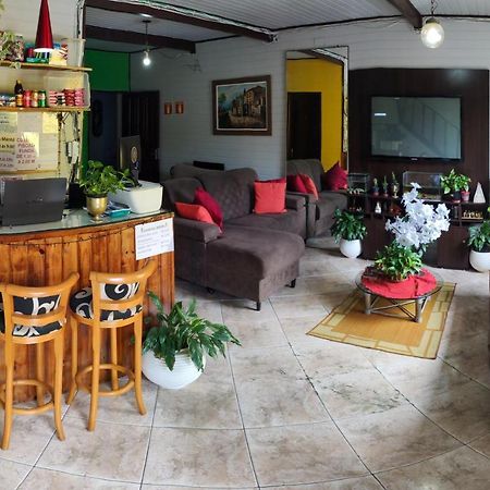 Pousada Alojaki Hostel Praia Grande  Zewnętrze zdjęcie