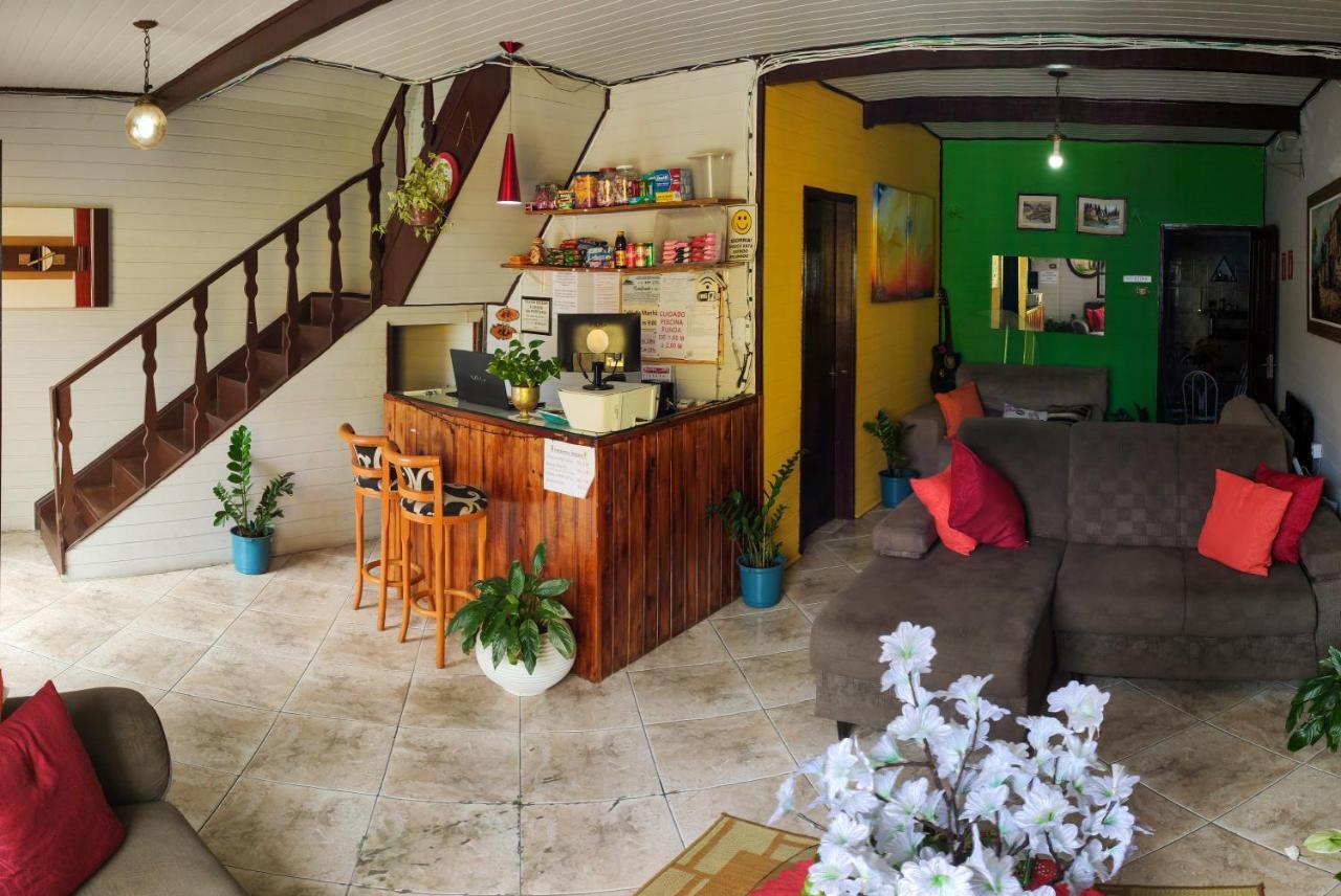 Pousada Alojaki Hostel Praia Grande  Zewnętrze zdjęcie